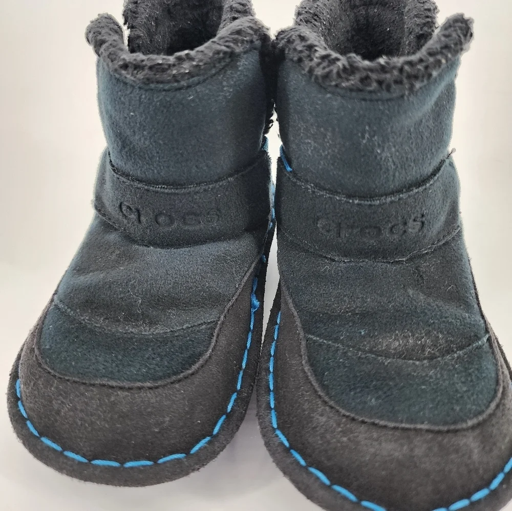 Crocs Faux Fur Lined Slip On Boots Toddler 9
